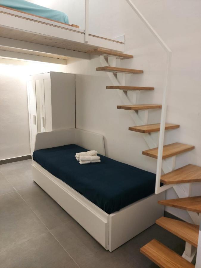 Casa Viola Elegante E Sul Mare Di Mondello Apartment Palermo Bagian luar foto