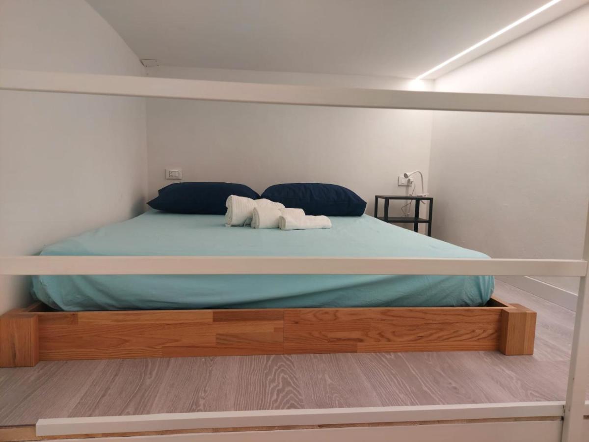 Casa Viola Elegante E Sul Mare Di Mondello Apartment Palermo Bagian luar foto